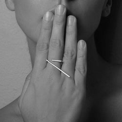 Diagonal minimalist Sterling Silver Ring
