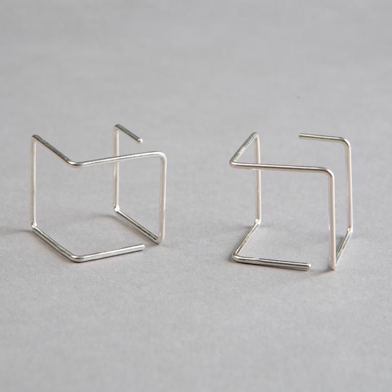 Contemporary cube earrings. sterling silver (925).